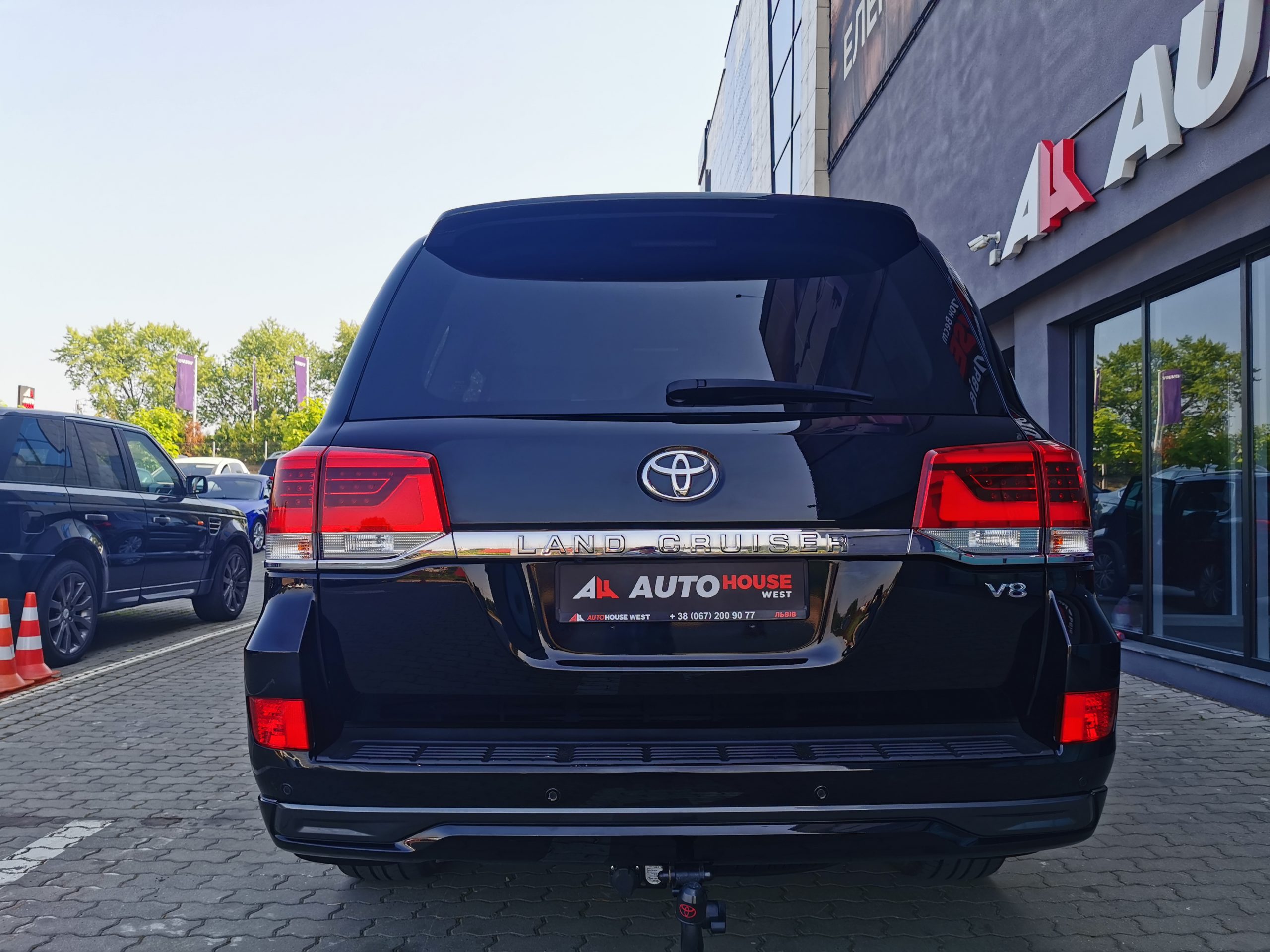 Toyota Land Cruiser 200