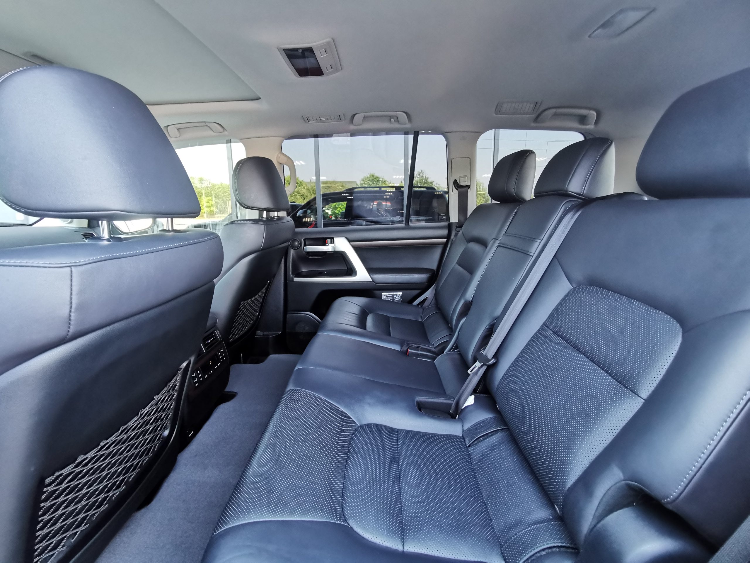 Toyota Land Cruiser 200