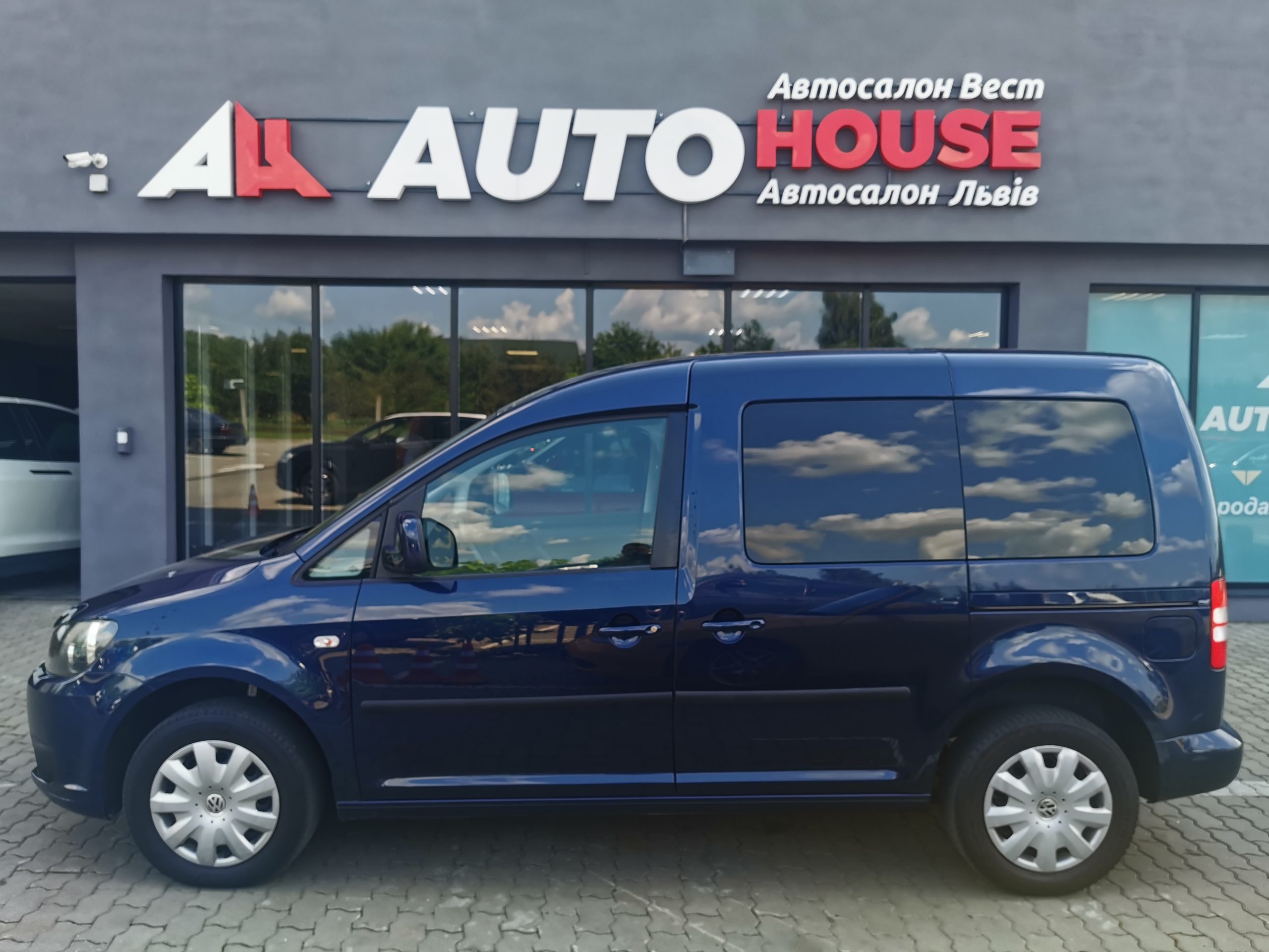 VOLKSWAGEN CADDY