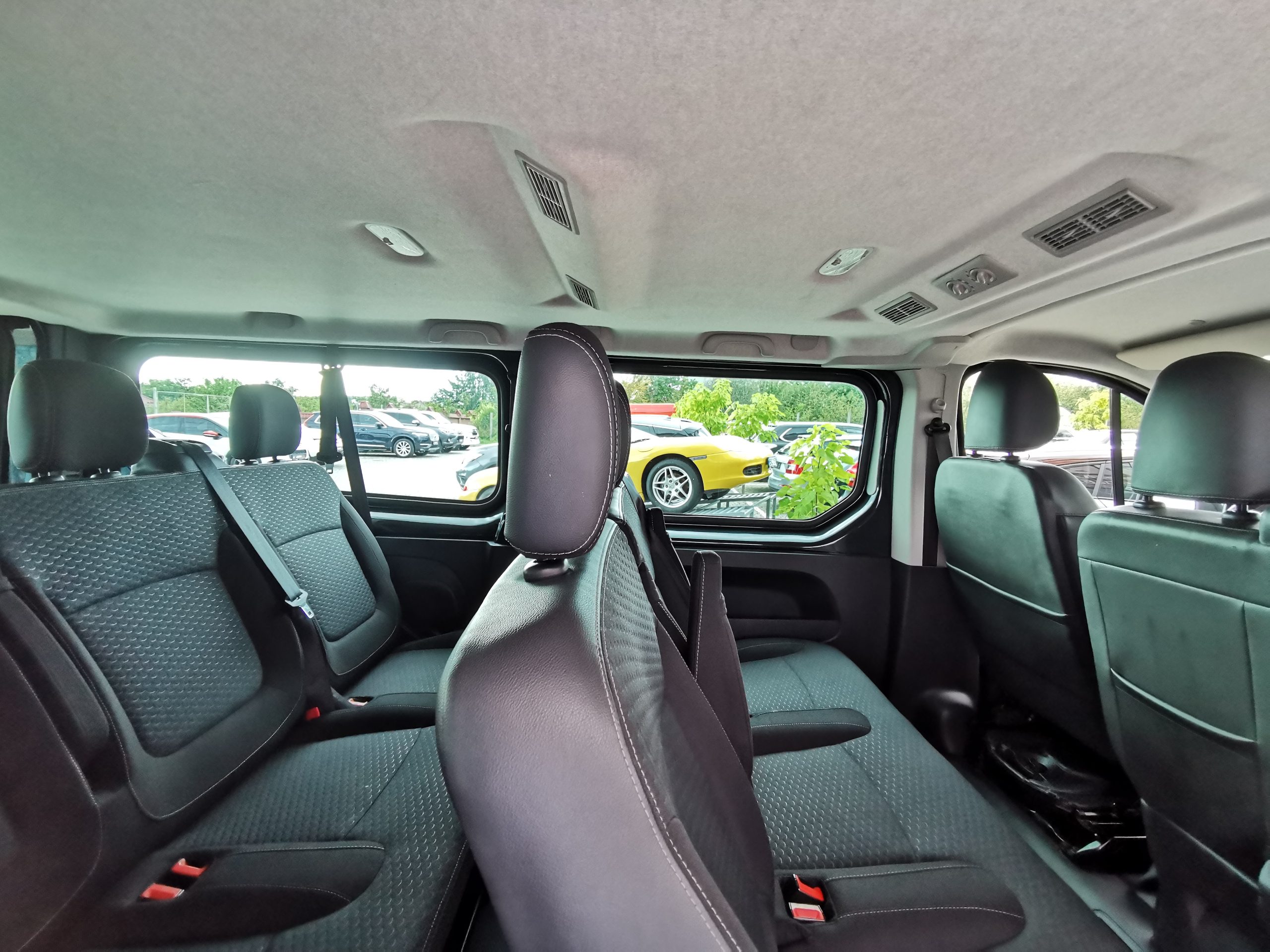 Opel Vivaro пасс. L2 H1