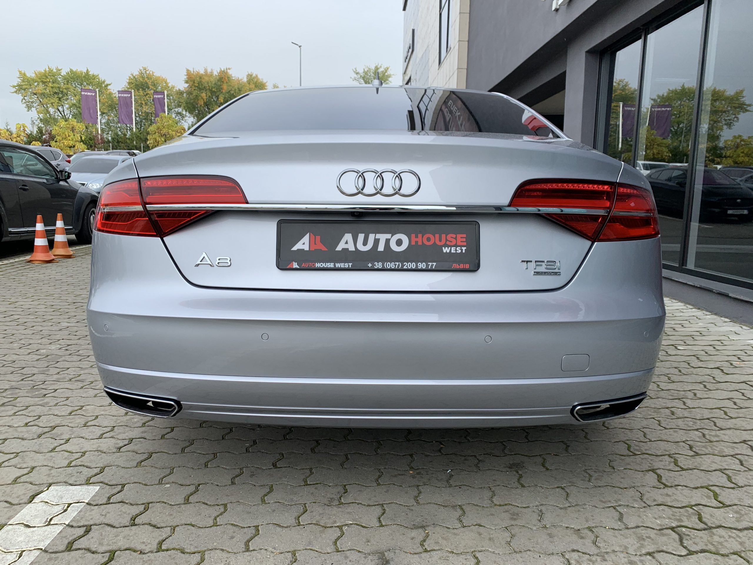 Audi A8