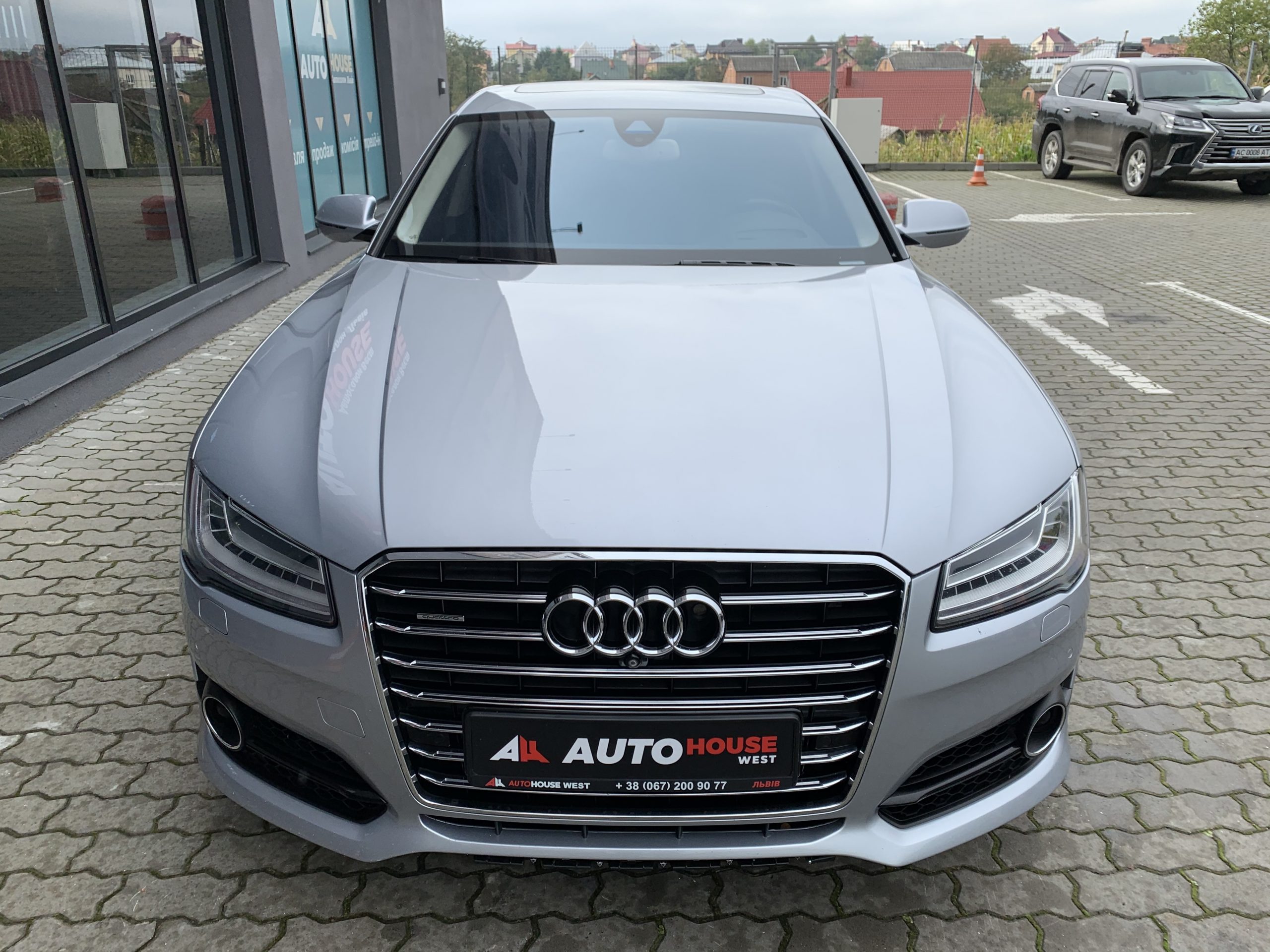 Audi A8
