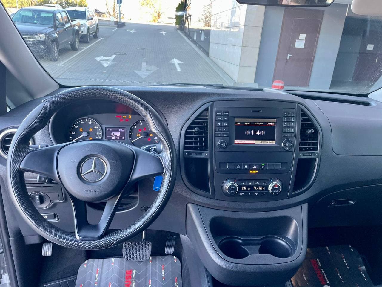 Mercedes-Benz Metris