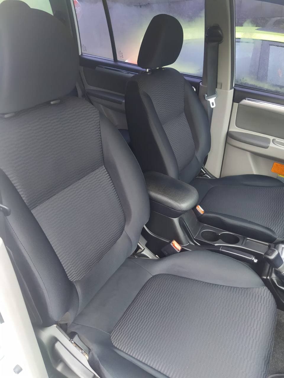 Mitsubishi Pajero Sport 4WD