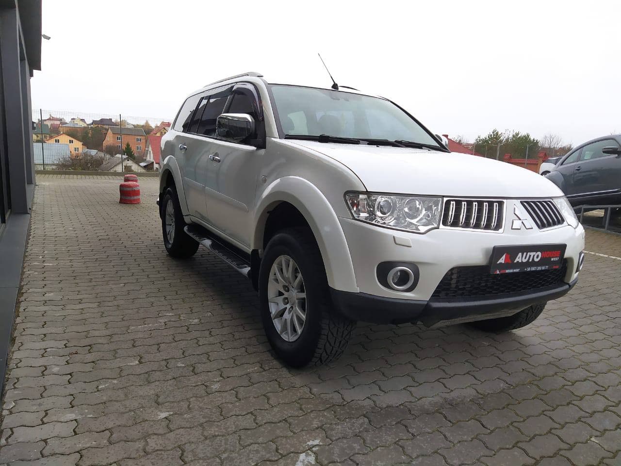 Mitsubishi Pajero Sport 4WD