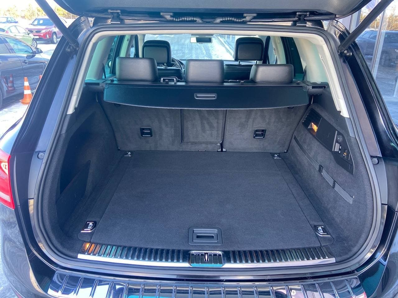 Volkswagen Touareg 4WD