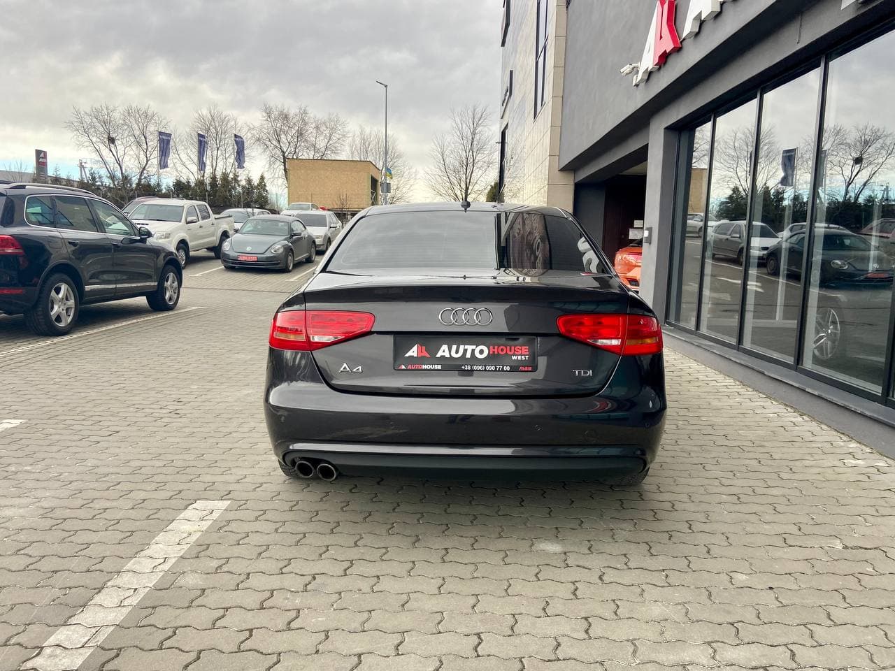 Audi A4