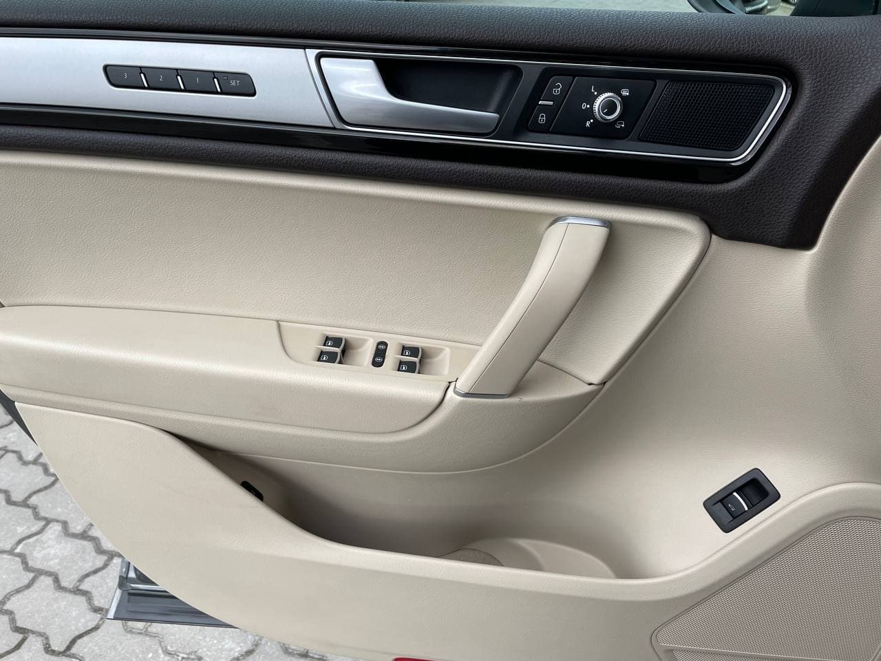 Volkswagen Touareg 2016