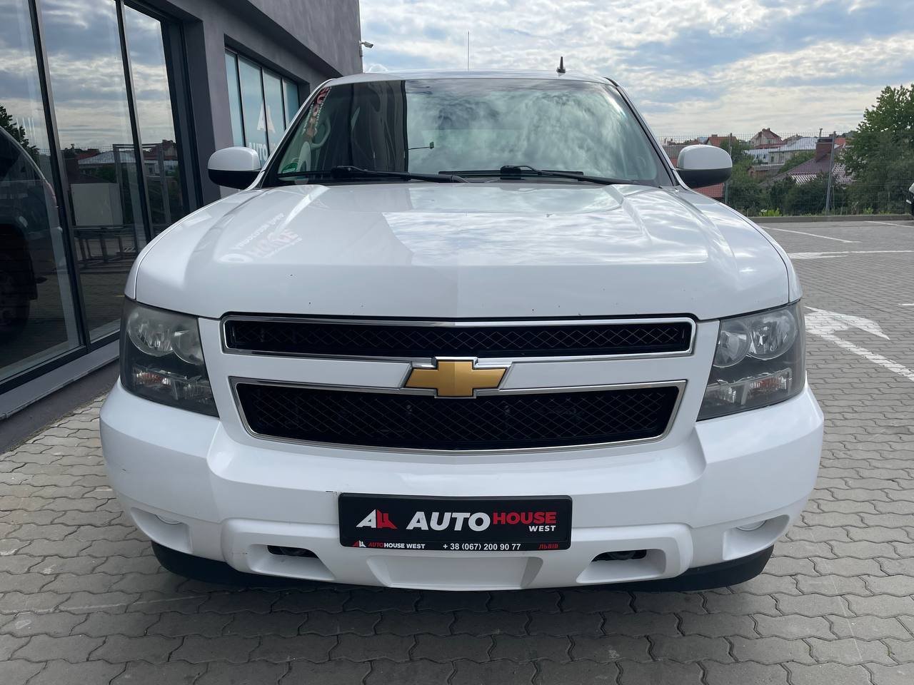 Chevrolet Suburban 2011