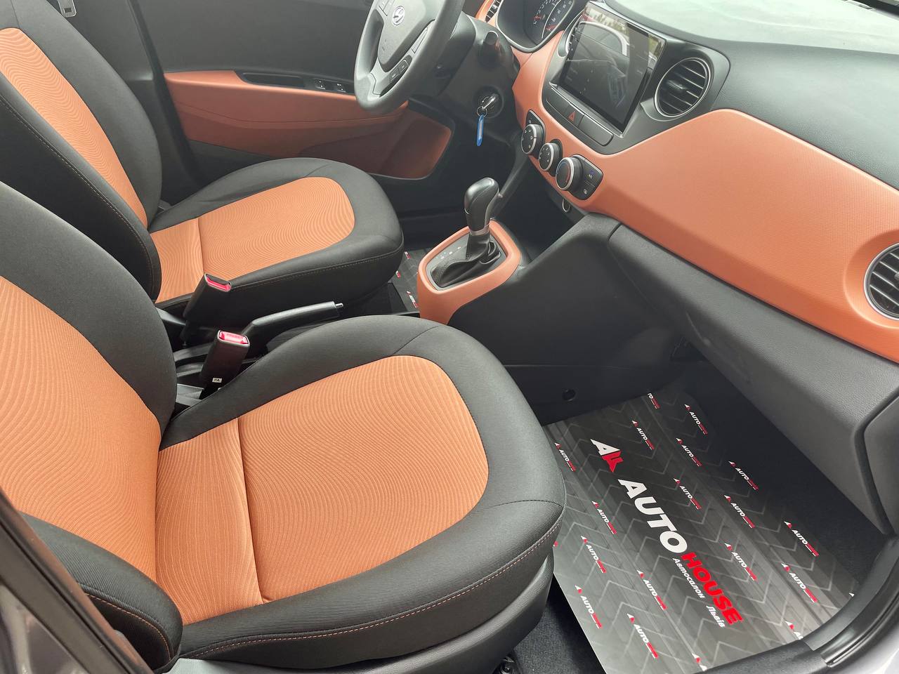 Hyundai i10 GRAND 2019