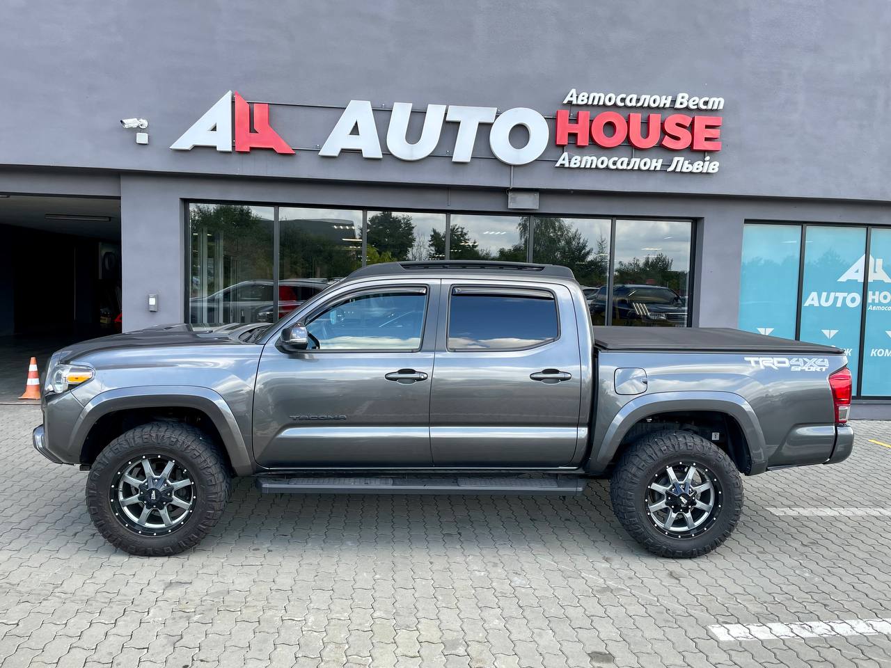 Toyota Tacoma 4WD TRD 2016