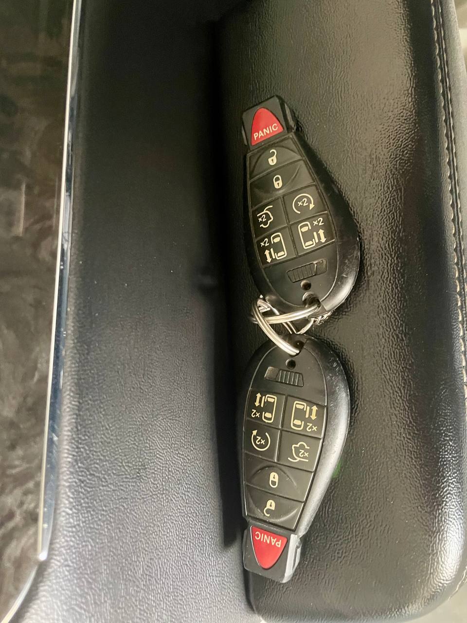 Chrysler Town & Country 2012