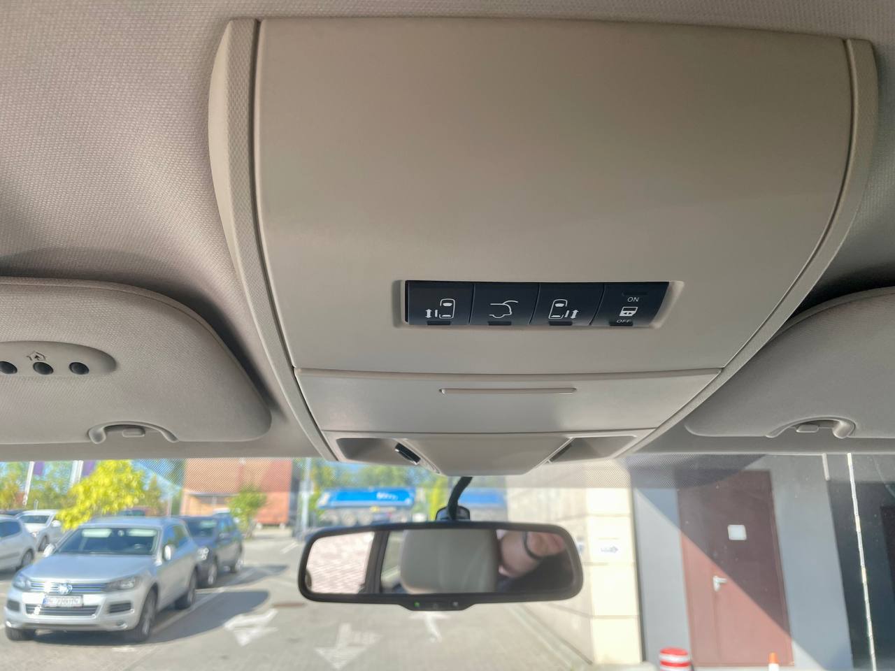 Chrysler Town & Country 2012