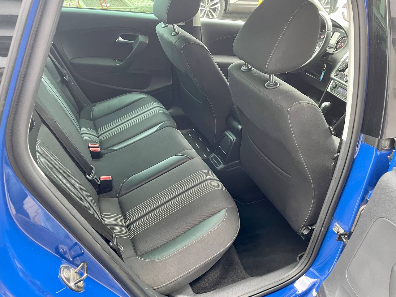 Volkswagen Polo Comfortline 2013