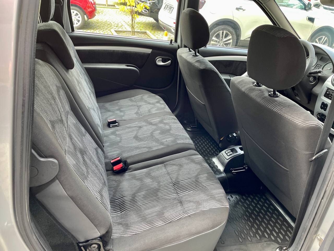 Dacia Logan MCV 2011