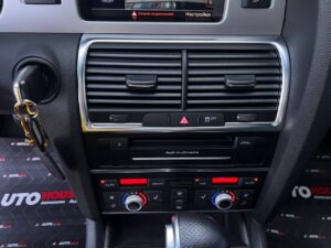 audi-q7-autohouse-17