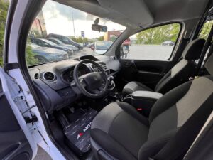 renault-kangoo-autohouse-11
