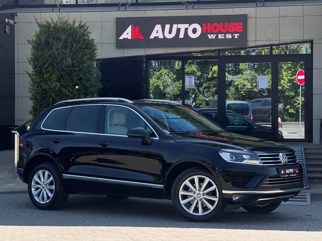 volkswagen-touareg-autohouse-0