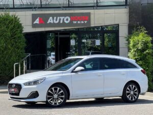 hyundai-i30-autohouse-west-2