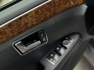 mercedes-benz-e-class-autohouse-7