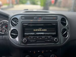 volkswagen-tiguan-autohouse-west-10