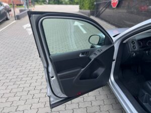 volkswagen-tiguan-autohouse-west-5