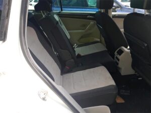 volkswagen-tiguan-autohouse-west-6