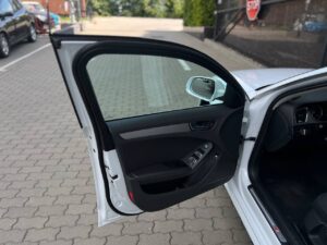 audi-a4-autohouse-west-6