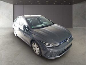 volkswagen-golf-autohouse-west-1