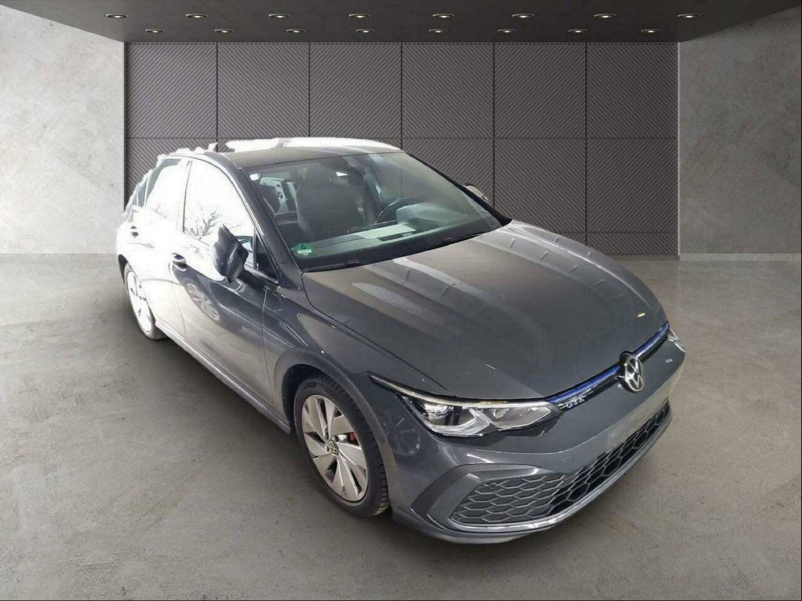 Volkswagen Golf 2021