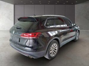 volkswagen-touareg-autohouse-west-3