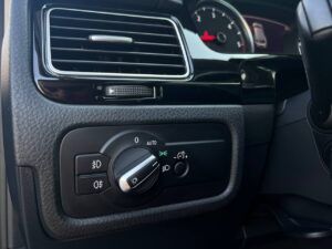 volkswagen-touareg-autohouse-west-110