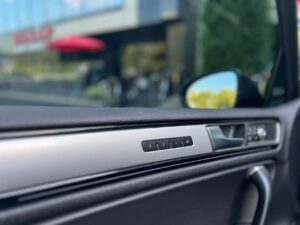 volkswagen-touareg-autohouse-west-5