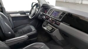 volkswagen-multivan-autohouse-west-4