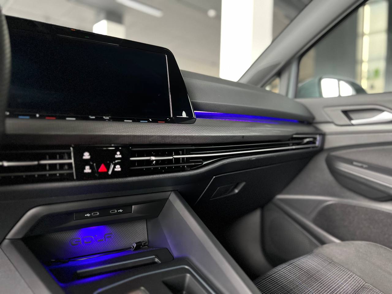 Volkswagen Golf GTE 2021