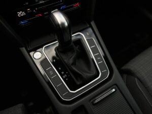 Volkswagen-passat-autohouse-west-11