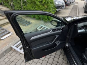 Volkswagen-passat-autohouse-west-6