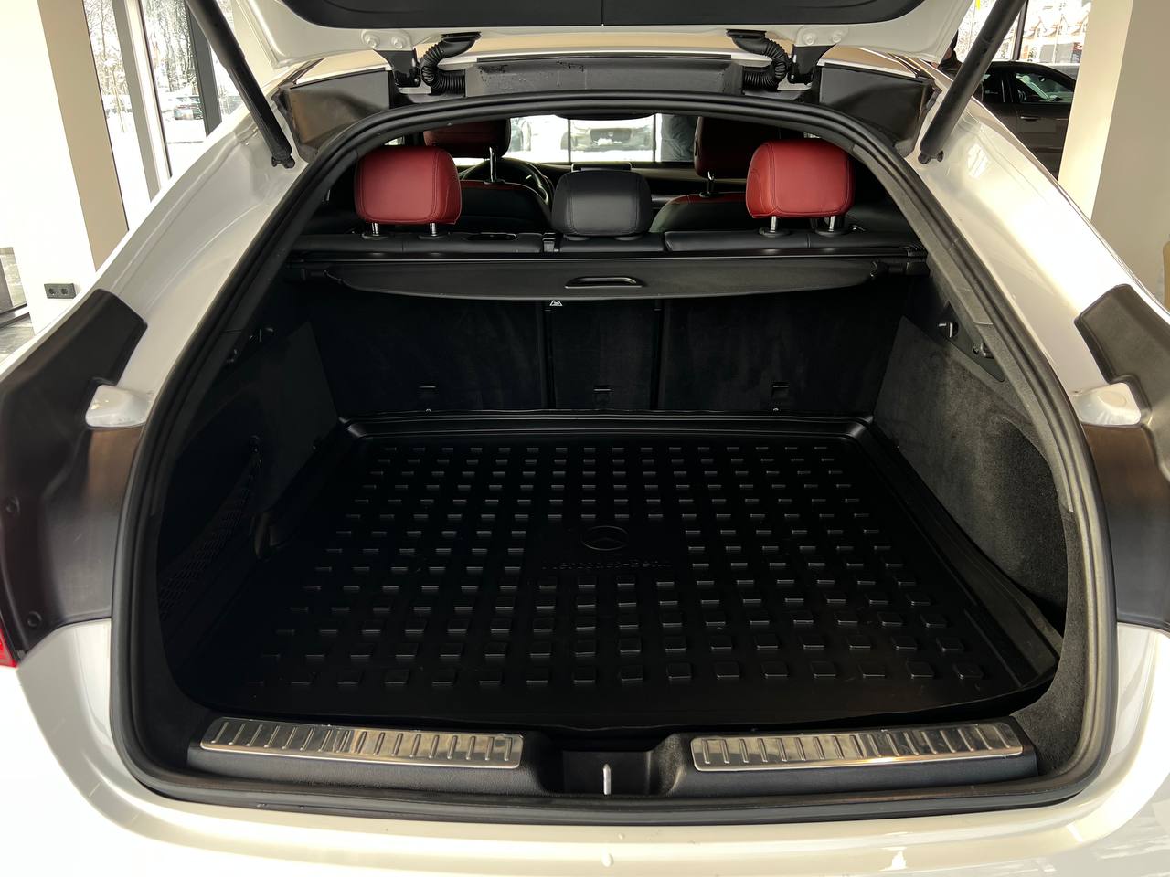 Mercedes-Benz GLC-Class 2018