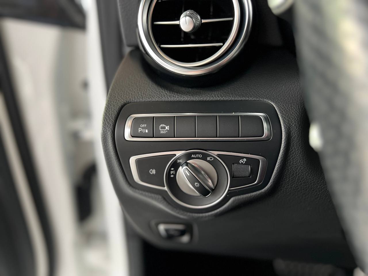 Mercedes-Benz GLC-Class 2018