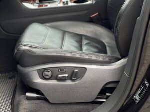 volkswagen-toureg-autohouse-west-6