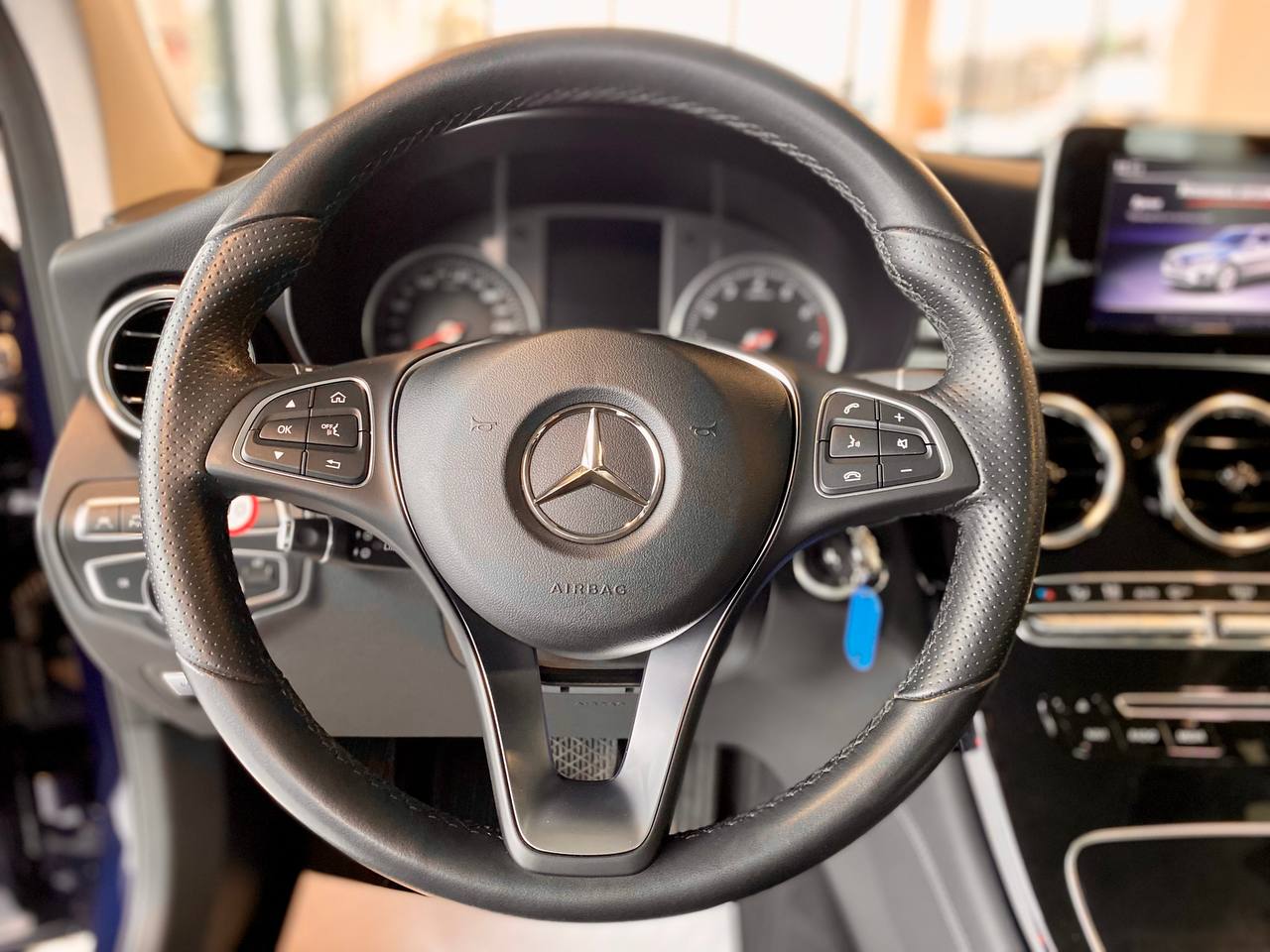 Mercedes-Benz GLC-Class 2017