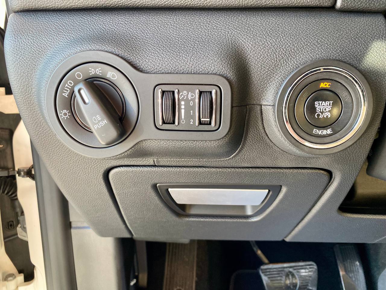 Maserati Ghibli 2013