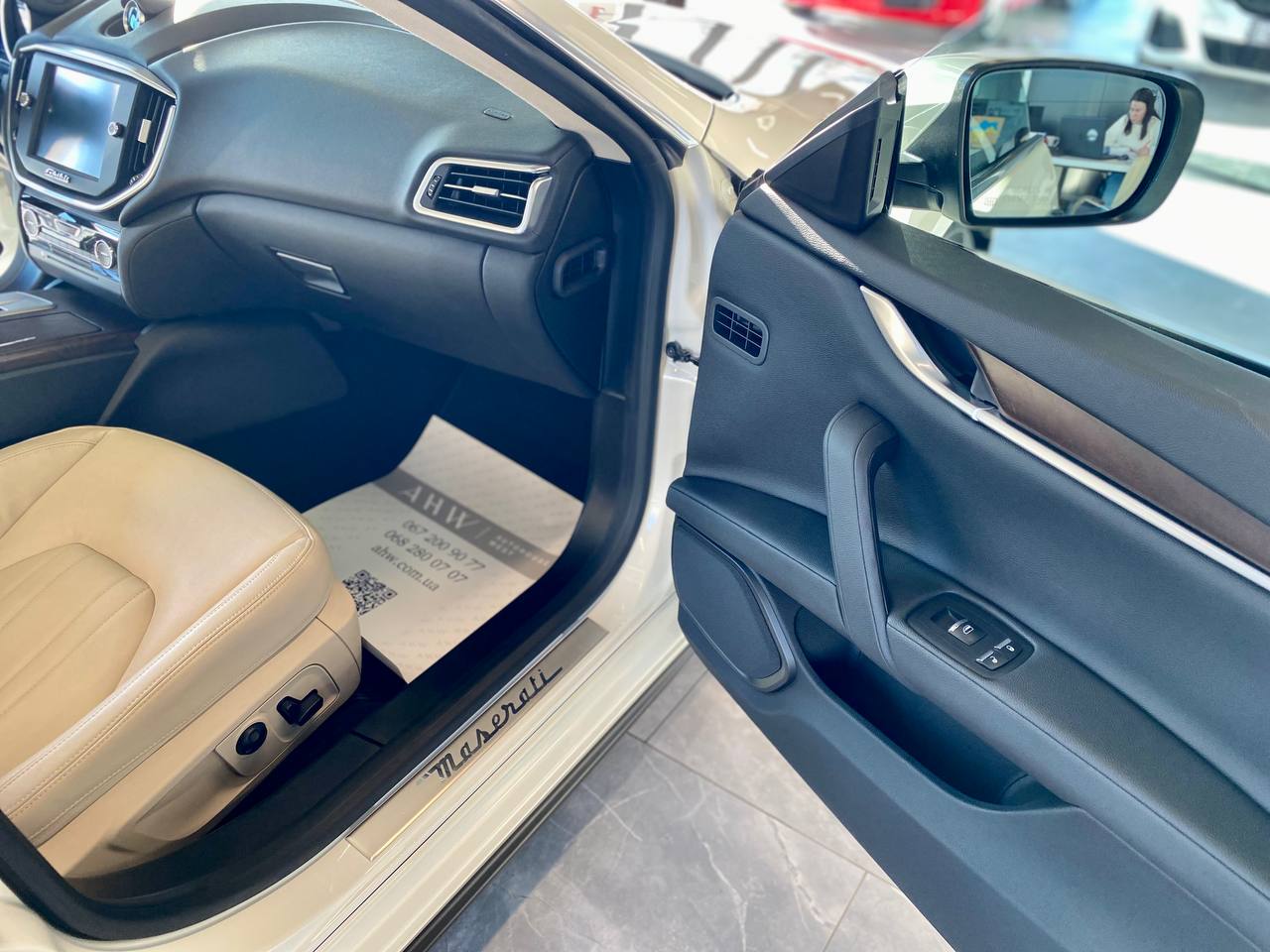 Maserati Ghibli 2013