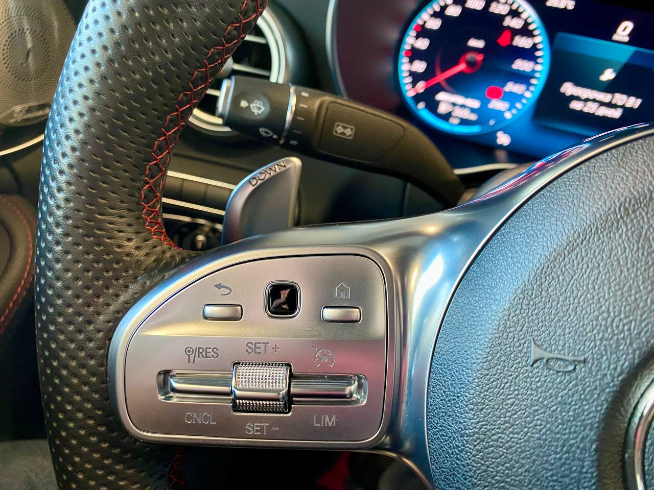 Mercedes-Benz C-Class 2018