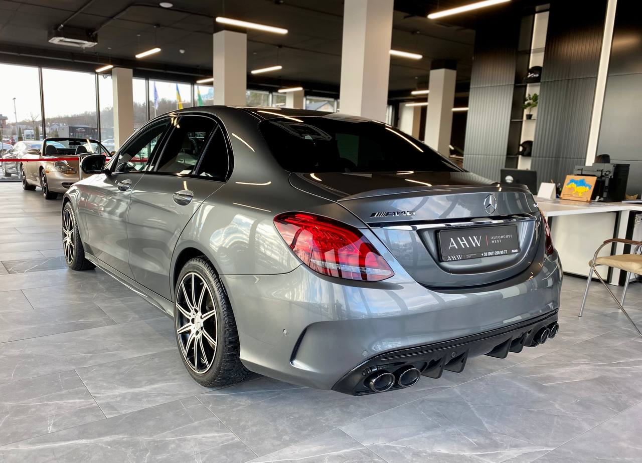 Mercedes-Benz C-Class 2018