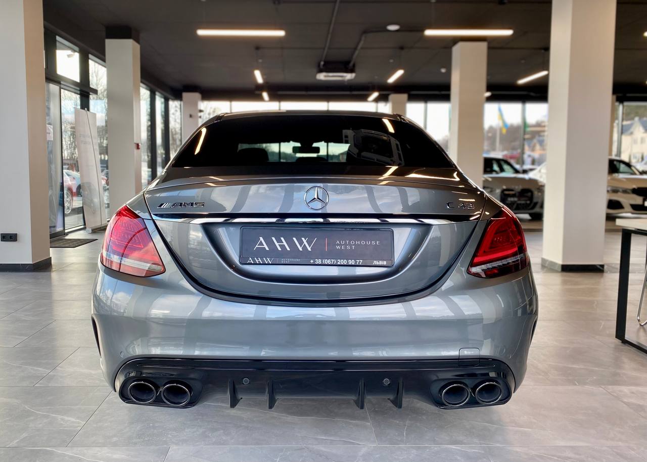 Mercedes-Benz C-Class 2018